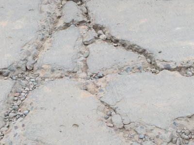 混凝土路面裂缝修复